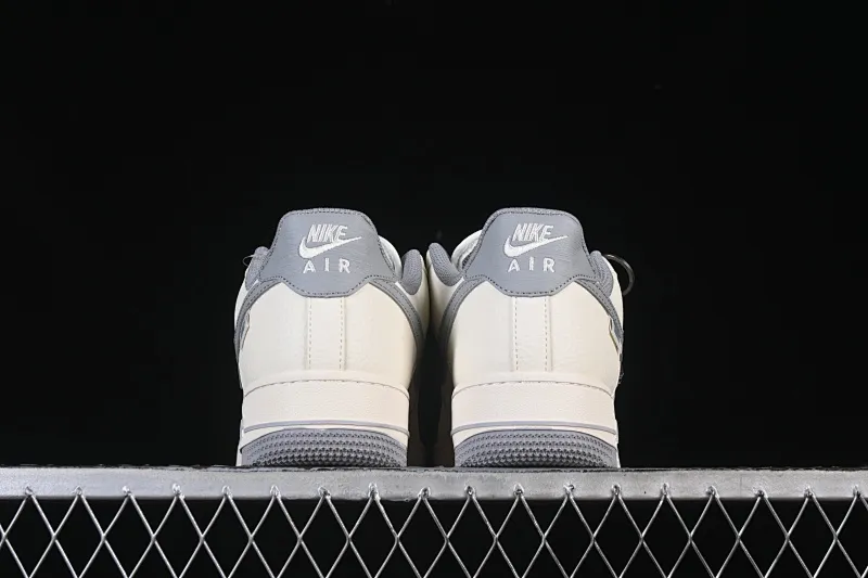 All categories Nk Air Force 1 Air Force series Nk Air Force 1 Low Air Force low-top Nike Air Force 1'07 Low Nike tree pattern classic gray Air Force 1 low-top casual sneakers SM6668-106